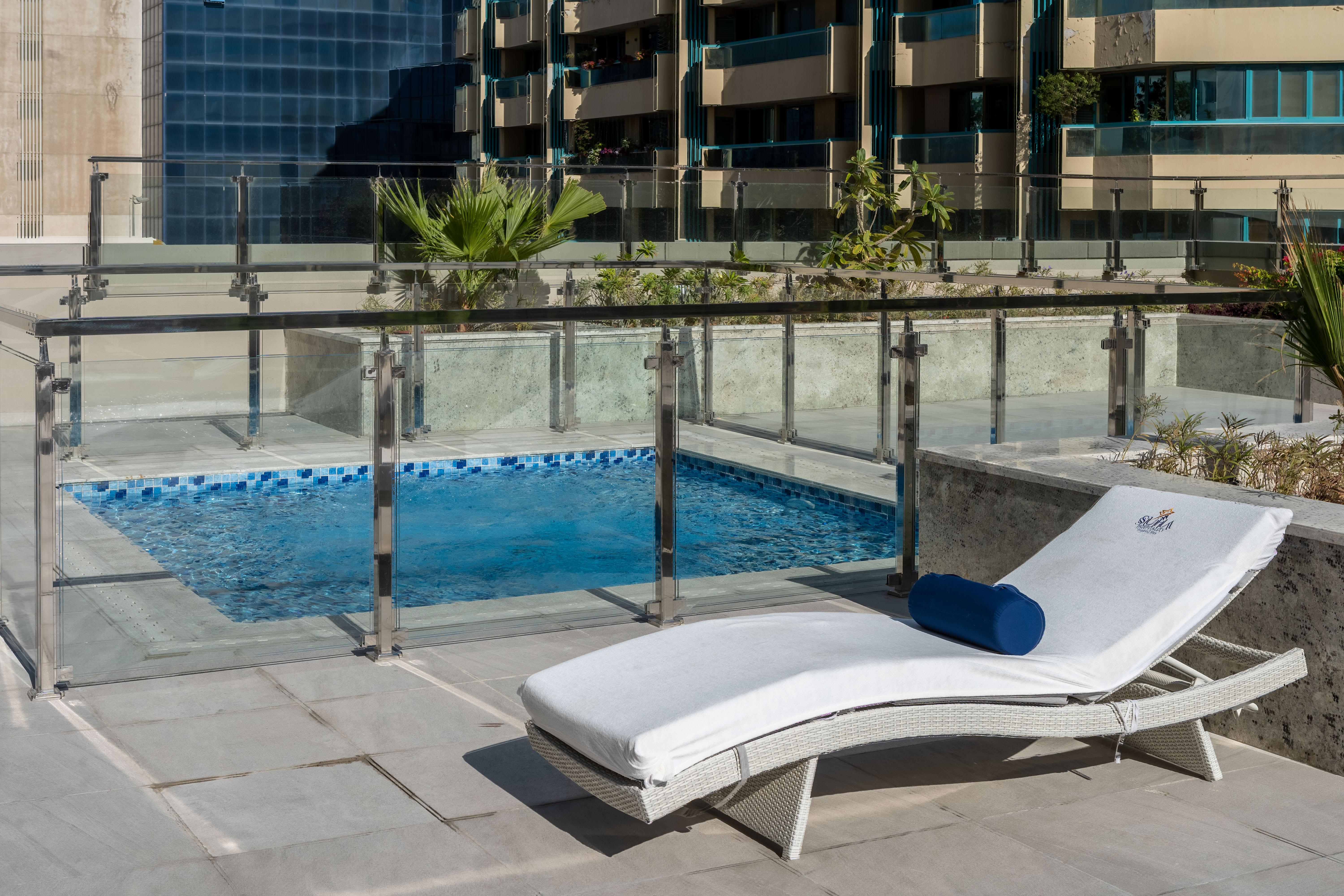 Suha Mina Rashid Hotel Apartments Dubai Exterior foto